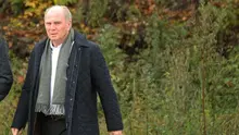 Mantan Presiden Bayern Munchen, Uli Hoeness. (AFP/Christof Stache)