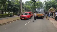 79 Angkot dan 18 Minibus Dikerahkan, Mahasiswa Bergerak ke Bundaran HI