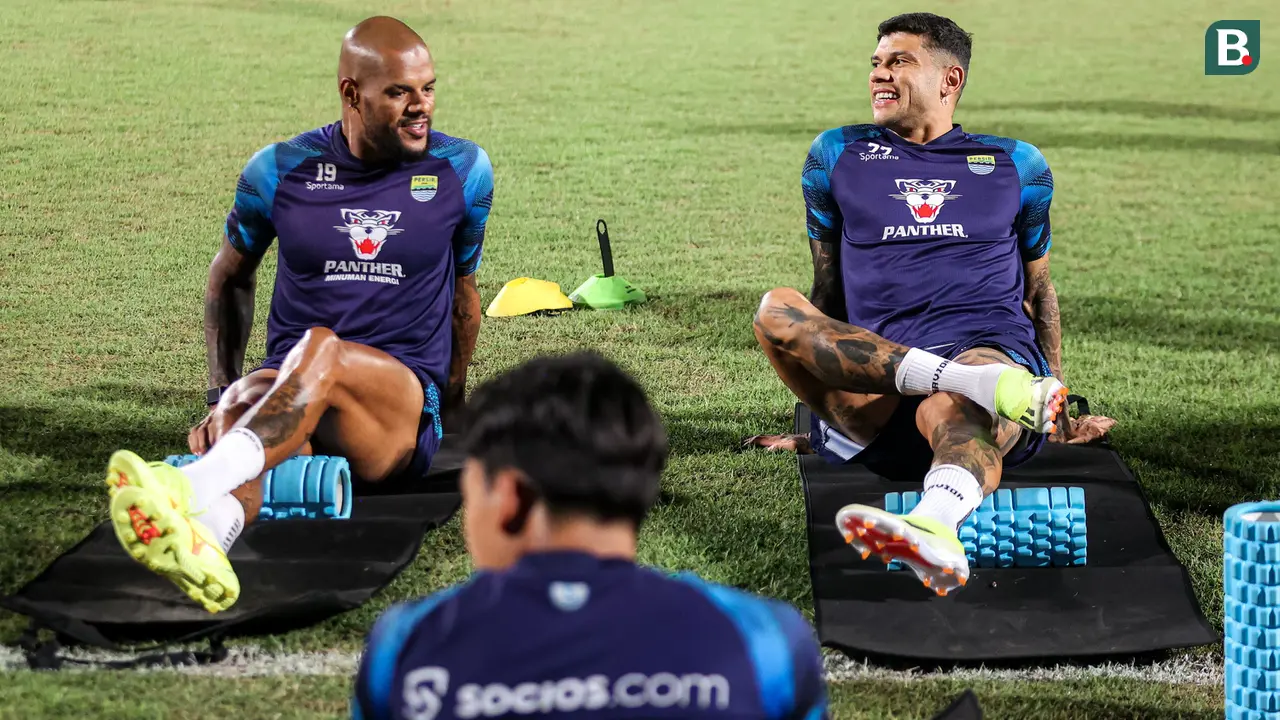 Official Training Persib Bandung