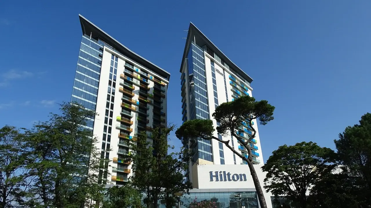 Ilustrasi hotel Hilton.