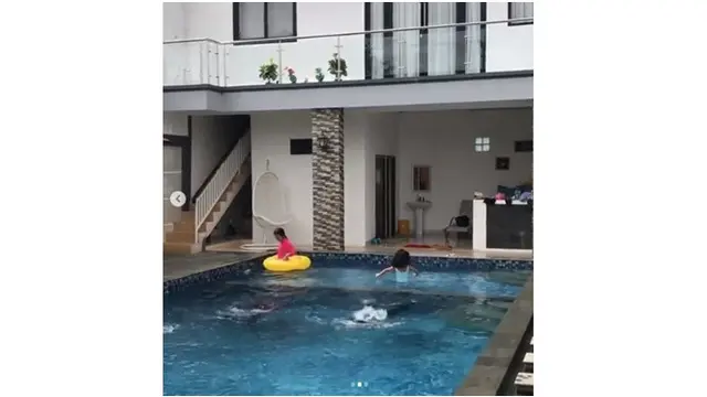 Villa Mewah Ayu Ting Ting (sumber: instagram/mom_ayting92_)