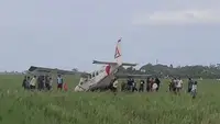Pesawat Jatuh di Sawah Karawang, Diduga Akibat Gangguan Mesin Usai Lepas Landas