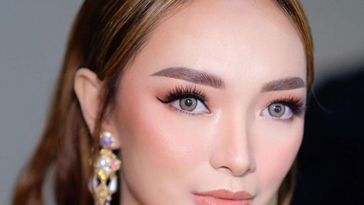 Dipuji Makin Langsing, Ini 6 Potret Transformasi Zaskia Gotik Selama Diet