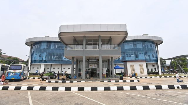 Presiden Joko Widodo (Jokowi) meresmikan Terminal Penumpang Tipe A Pakupatan di Serang, Banten, Senin (8/1/2024). (Dok Kemenhub)