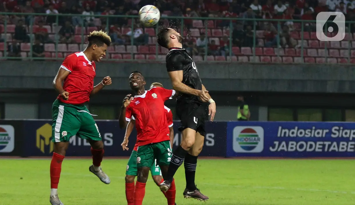 Namun Jordi Amat selamatkan Indonesia dari kekalahan lewat sundulan hebatnya. (Liputan6.com/Herman Zakharia)