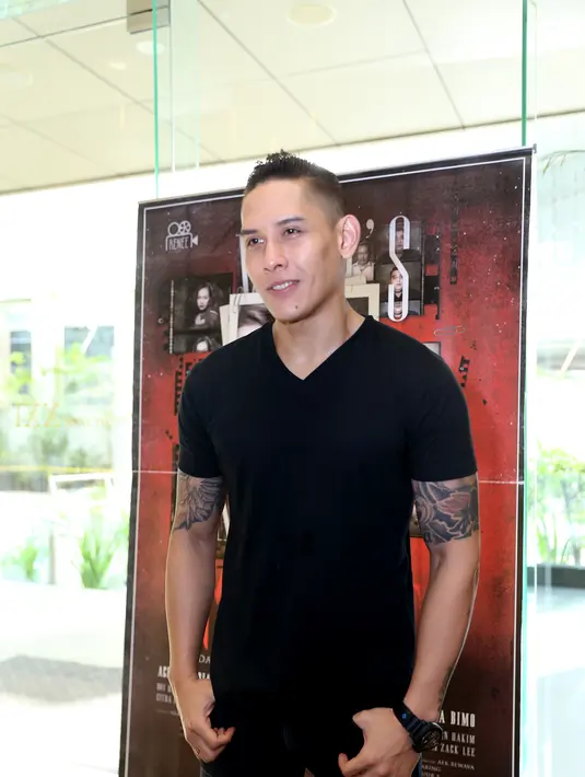 Ganindra Bimo mengalami ‘blackout’ ketika melakukan sebuah adegan yang mengharuskannya berhadap-hadapan dengan lawan mainnya, Acha Septriasa. Rupanya pria tampan ini sampai terjengkang dibuatnya. (Andy Masela/Bintang.com)