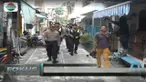 Kepolisian mendatangi rumah terduga teroris Abu Ibrahim di Pulau Semambu, Indralaya Utara, Sumatera Selatan, Senin, 11 Desember 2017 2017.