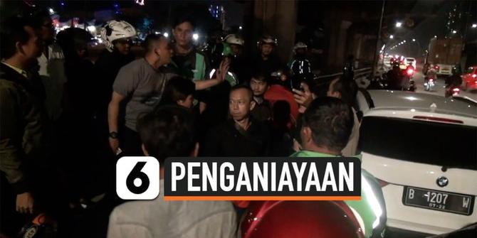 VIDEO: Aniaya Pacar, WNA Nyaris Dikeroyok Massa