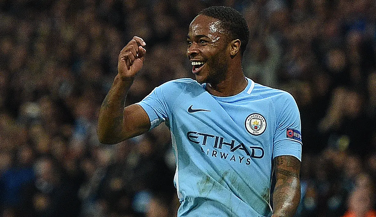 6. Raheem Sterling (Manchester City) - 6 Gol (1 Penalti). (AFP/Oli Scarff)