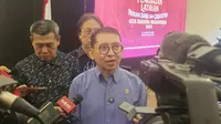 Maraknya isu adanya pengibaran bendera One Piece, turut menjadi perhatian Menteri Kebudayaan Republik Indonesia Fadli Zon. (Liputan6.com/Dicky Agung Prihanto)