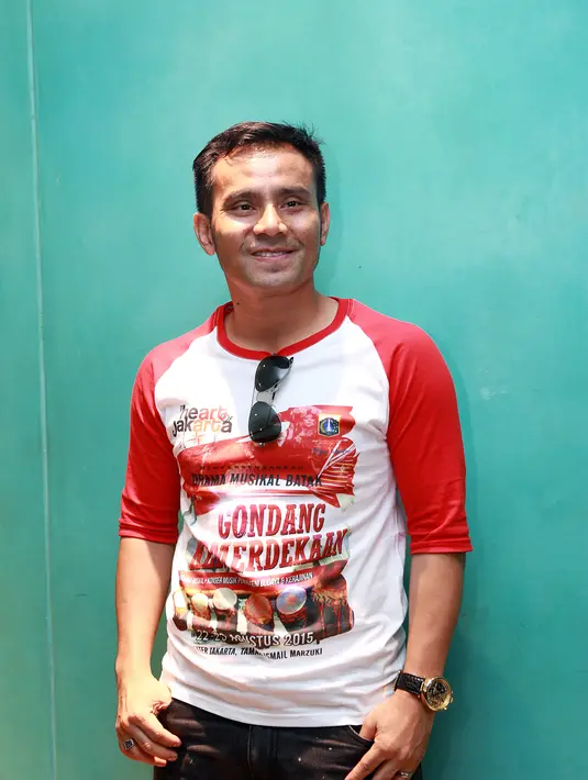 Dalam drama tersebut Judika akan berperan sebagai seorang perantau bernama Judika yang suka bernyanyi dan menghibur ibunya yang sedih. (Wimbarsana/Bintang.com)