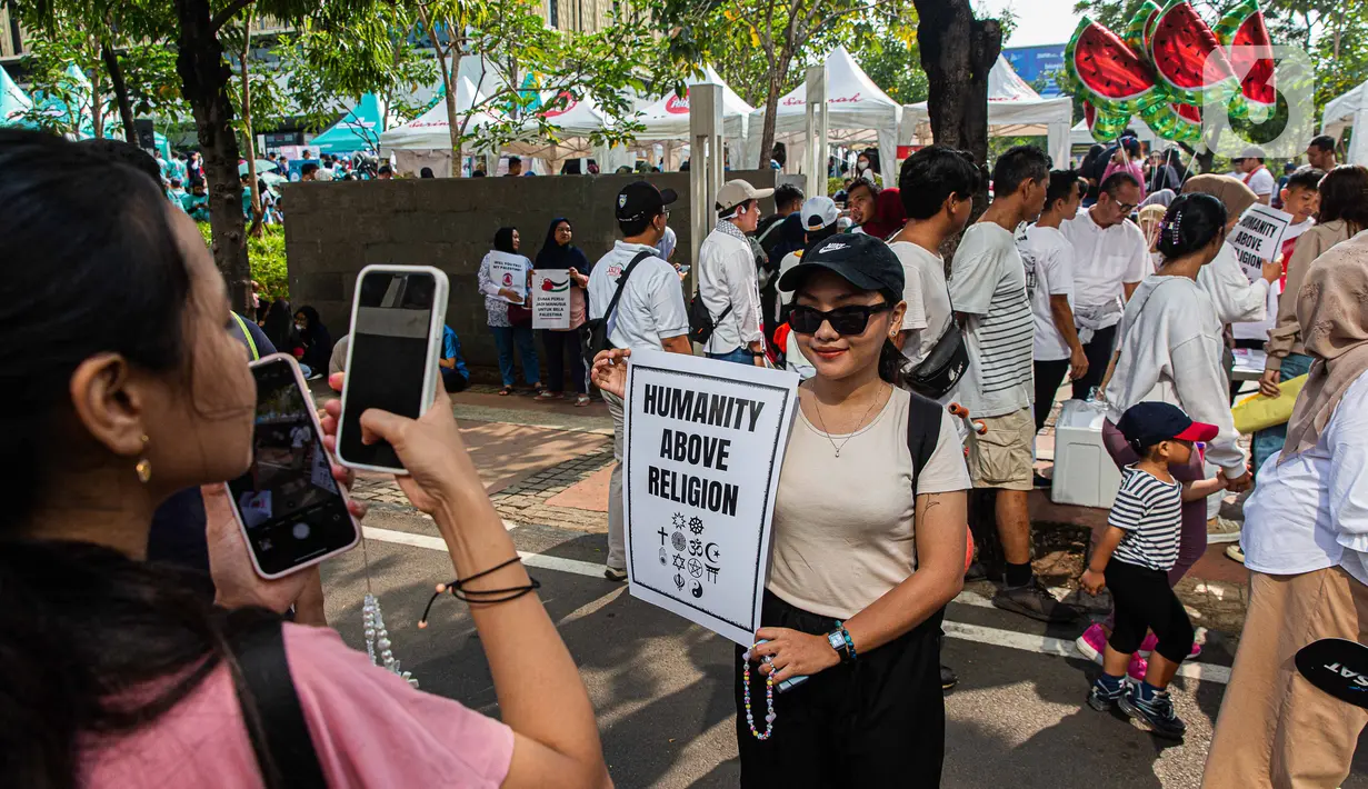 Awalnya penggunaan irisan buah semangka merupakan simbol dari perlawanan masyarakat Palestina. (Liputan6.com/Faizal Fanani)