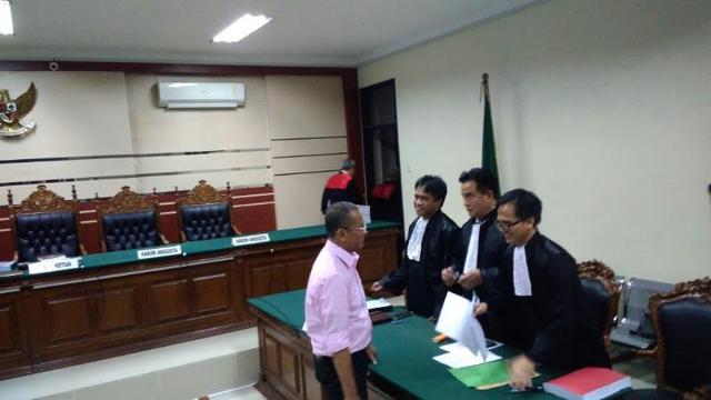 Sidang Dahlan Iskan