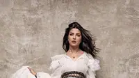 Pemeran film Baywatch, Priyanka Chopra pun kerap terkenal sebagai wanita seksi bahkan disebut sebagai simbol seks. Mendapat julukan seperti itu, Chopra pun tidak merasa tersinggung.  (Instagram/Priyanka Chopra)