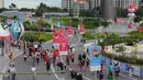 Ribuan warga, baik domestik maupun manca negara mendatangi lokasi pembukaan SEA Games 2015 di National Stadium Singapura, Jumat (5/6/2015). SEA Games 2015 Singapura berlangsung pada 5 hingga 16 Juni 2015. (Liputan6.com/Helmi Fithriansyah)