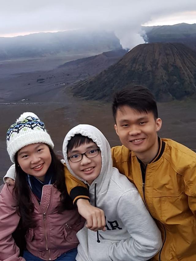 6 Momen Kedekatan Felicia Tissue dengan Saudara Kandungnya, Selalu Suportif