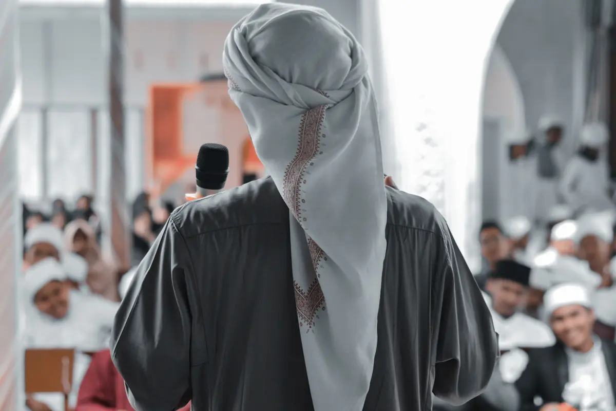 Pantun Islami Penuh Makna