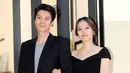 Seperti diketahui, Lee Dong Gun dan Jo Yoon Hee menikah tak lama setelah mereka mengumumkan jalinan asmara ke publik di awal 2017. (foto: soompi.com)