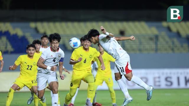 Timnas Malaysia U-17 melawan Timnas Indonesia U-17.