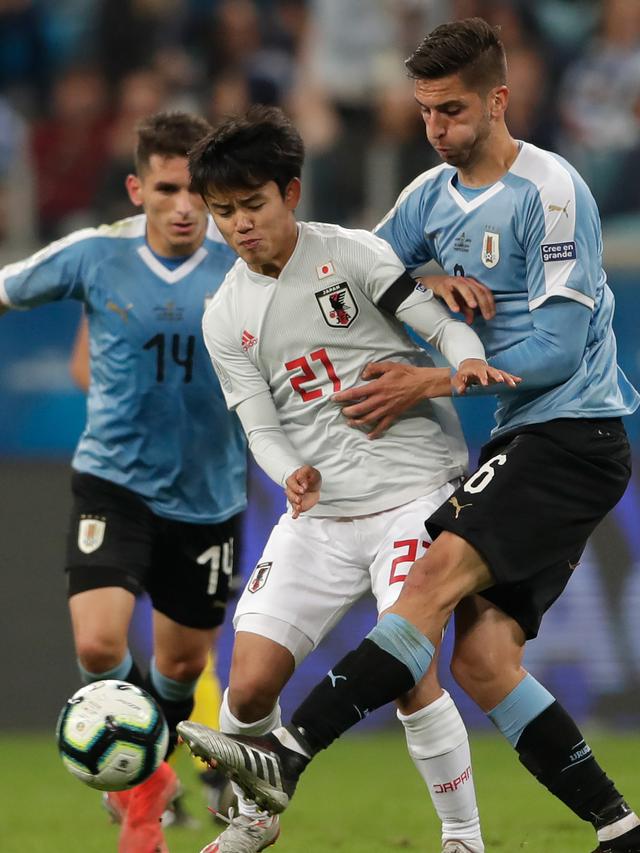 Koji Miyoshi Dua Gol, Jepang Tahan Imbang Uruguay