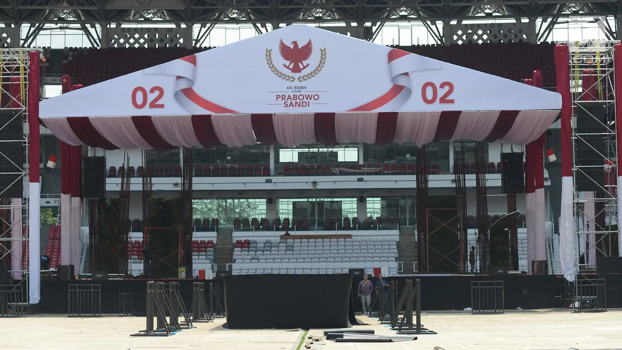 Persiapan Kampanye Akbar Prabowo-Sandi di GBK