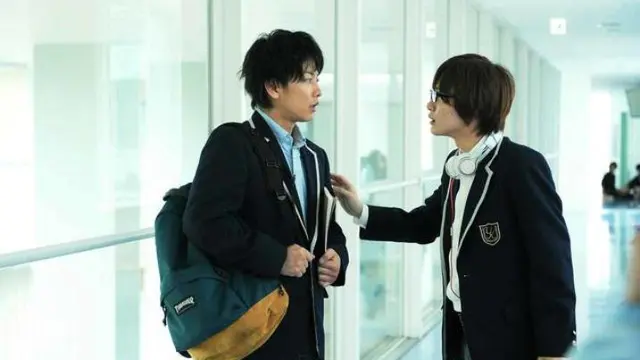 Ketegangan Hiasi Foto-foto Baru Film Adaptasi Bakuman