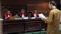 Terdakwa kasus korupsi penyelenggaraan haji Suryadharma Ali atau SDA membacakan eksepsi di Pengadilan Tindak Pidana Korupsi Jakarta.