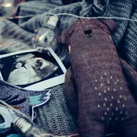 Apakah sahabat fimela pernah membayangkan bagaimana jika seorang laki-laki bisa merasakan kehamilan yang dirasakan perempuan ?/ Photo by Daiga Ellaby on Unsplash