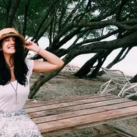 Kamu bisa tampil kece kayak Pevita Pearce dengan pakai aksesoris berikut!