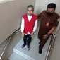 Aulia Rakhman jelan menuju sel tahanan usai menjalani sidang dakwaan di PN Tanjung Karang, Bandar Lampung. Foto (Istimewa)