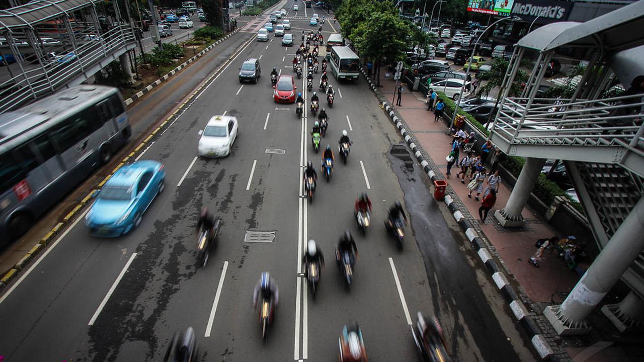 Desember, Sepeda Motor Dilarang Melintas di Bundaran HI 