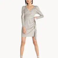 Busana liburan akhir tahun. (Foto: Dok. Pomelo)