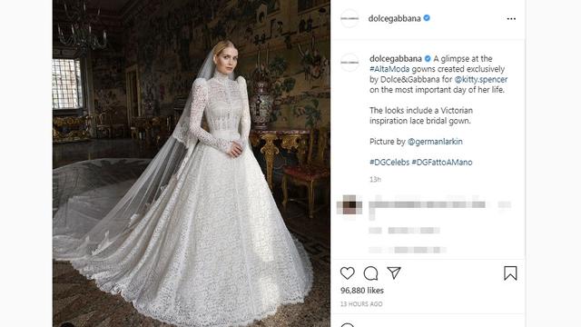 Keindahan Gaun Pernikahan Keponakan Putri Diana Rancangan Dolce and Gabbana