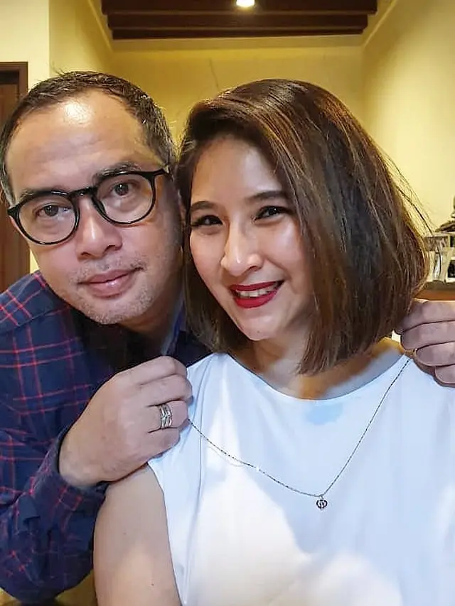 Beda Keyakinan, 6 Artis Ini Setia Temani Pasangan Menjalankan Ibadah Puasa