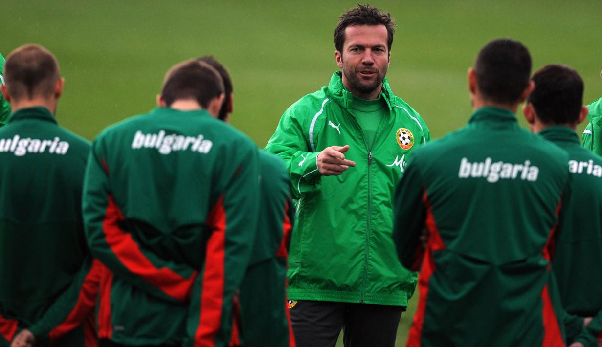 Lothar Matthaeus sukses meraih tujuh trofi Bundesliga untuk Bayern Munchen dan trofi Piala Dunia 1990 bersama timnas Jerman, namun saat menukangi Bulgaria dan klub lainya, Lothar Matthaeus gagal unjuk gigi. (AFP/Nikolay Doychivnov)