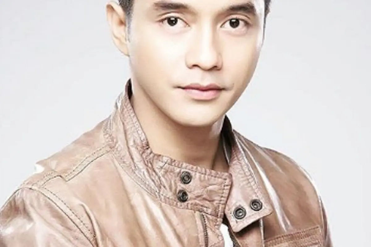 Adly Fairuz