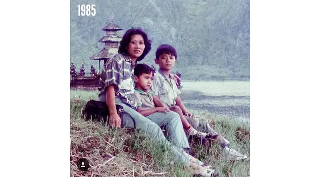 7 Potret Kebersamaan Ani Yudhoyono dengan Kedua Putranya Dari Kecil Hingga Dewasa