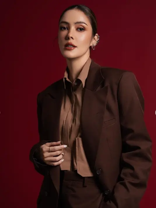 Cathy Sharon [Instagram/cathysharon]