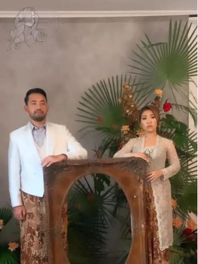 Segera Menikah, Ini 6 Potret Prewedding Kiky Saputri dan Muhammad Khairi (Sumber: Instagram/revalhairstylist)