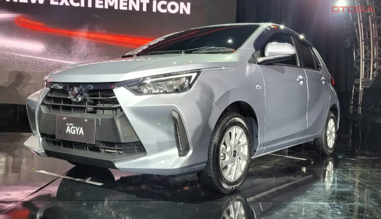 All New Toyota Agya masih sharing platform dengan Daihatsu Ayla yang kini menggunakan platform baru. Platform Daihatsu New Global Architecture (DNGA) atau yang disebut Toyota sebagai Toyota New Global Architecture (TNGA) menjadi basis platform baru untuk hatchback LCGC ini. Teknologi pada platform ini sudah lebih dulu digunakan oleh model-model Toyota yang lain seperti Innova Zenix dan Corolla Cross. Dengan digunakannya platform TNGA, All New Toyota Agya akan memberikan sensasi berkendara yang lebih dinamis dengan handling yang lebih stabil, namun tetap nyaman untuk diajak bepergian sehari-hari. Agya juga didukung dengan mesin 1.200cc 3-silinder dengan kode WA-VE yang sudah mengusung teknologi Dual VVT-i. Mesin ini dapat menghasilkan tenaga 88 PS dan torsi 113 Nm.