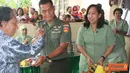 Citizen6, Kendal: Dandim 0715/Kendal Letkol Inf Tyas Koesharjadi meresmikan pos layanan kesehatan bagi warga yang lokasinya berdekatan dengan Koramil 01 Kota Kendal. (Pengirim: Aryo Widiyanto)