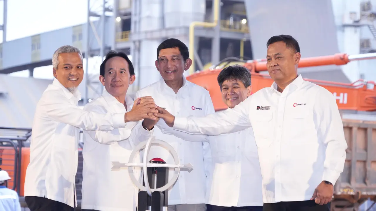 PTBA Perkuat Hilirisasi Bauksit di Mempawah Lewat Pasokan Energi Andal dan Berkelanjutan