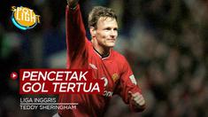Berita video spotlight tentang empat pemain dengan usia tertua yang mampu mencetak gol dalam sepanjang sejarah Liga Inggris, salah satunya Teddy Sheringham.