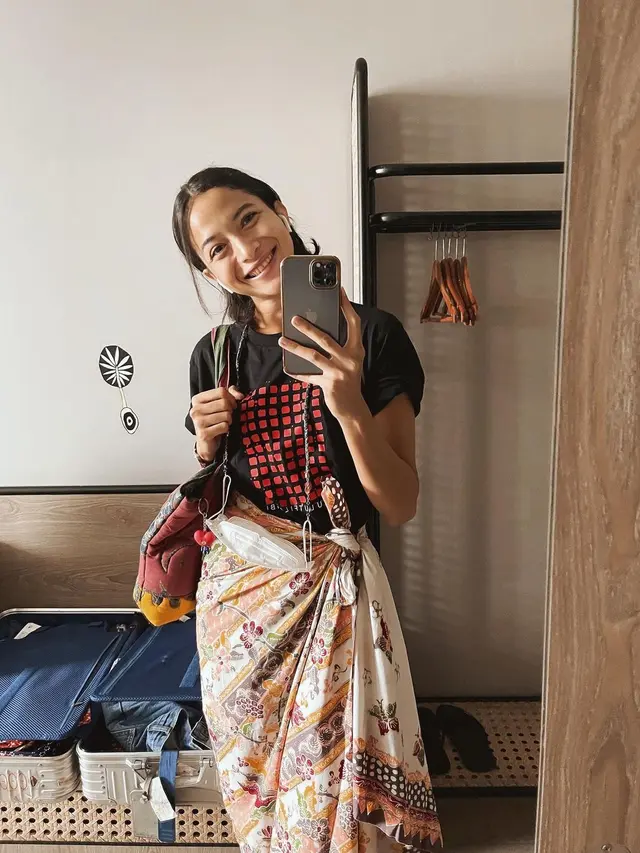 8 Potret Terbaru Putri Marino, Disebut Netizen Terlalu Kurus