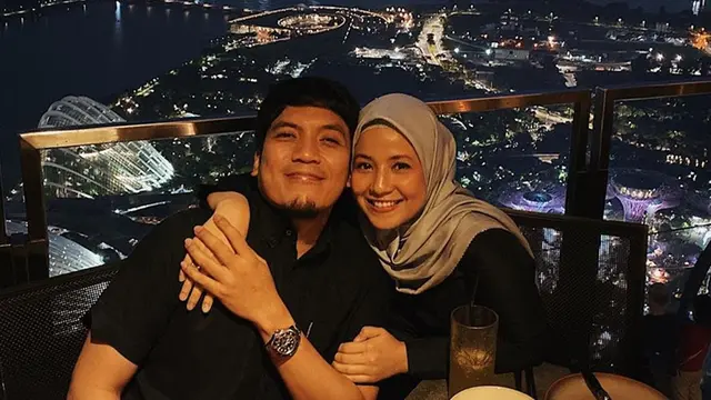 Gaya Santai Natasha Rizky Saat Nongkrong, Tetap Stylish