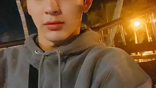 Yunhyeong iKON (Instagram/ @sssong_yh)