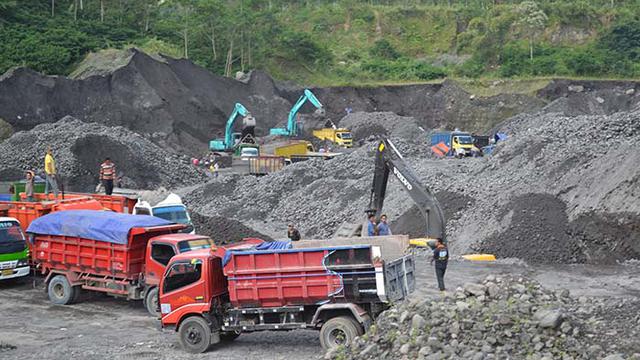 8500 Koleksi Gambar Kolase Dari Pasir Terbaik