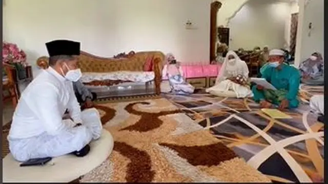 Positif Covid-19 Jelang Pernikahan, Pengantin Pria Menikah Sambil Jalani Karantina
