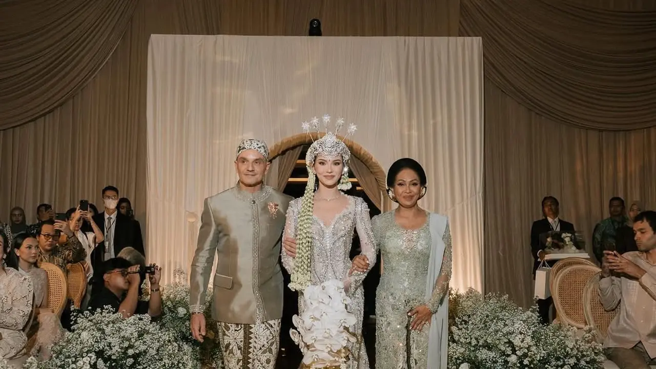 Potret Kebersamaan Orang Tua Alyssa Daguise