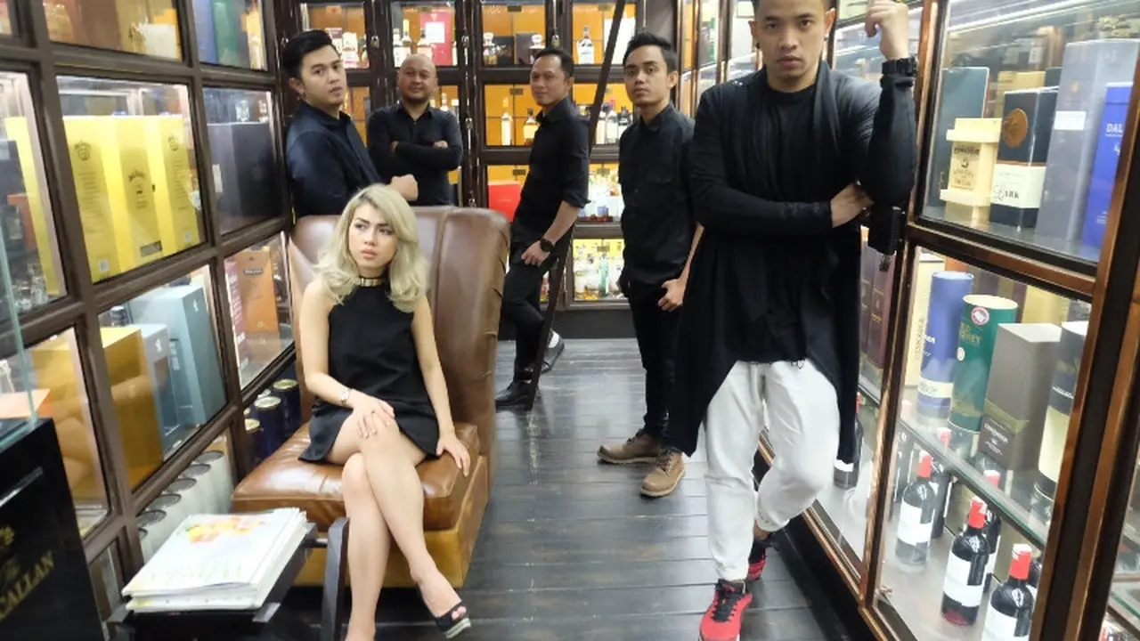 Serunya Mash Up Macallan dan Supernova Band di Artoz